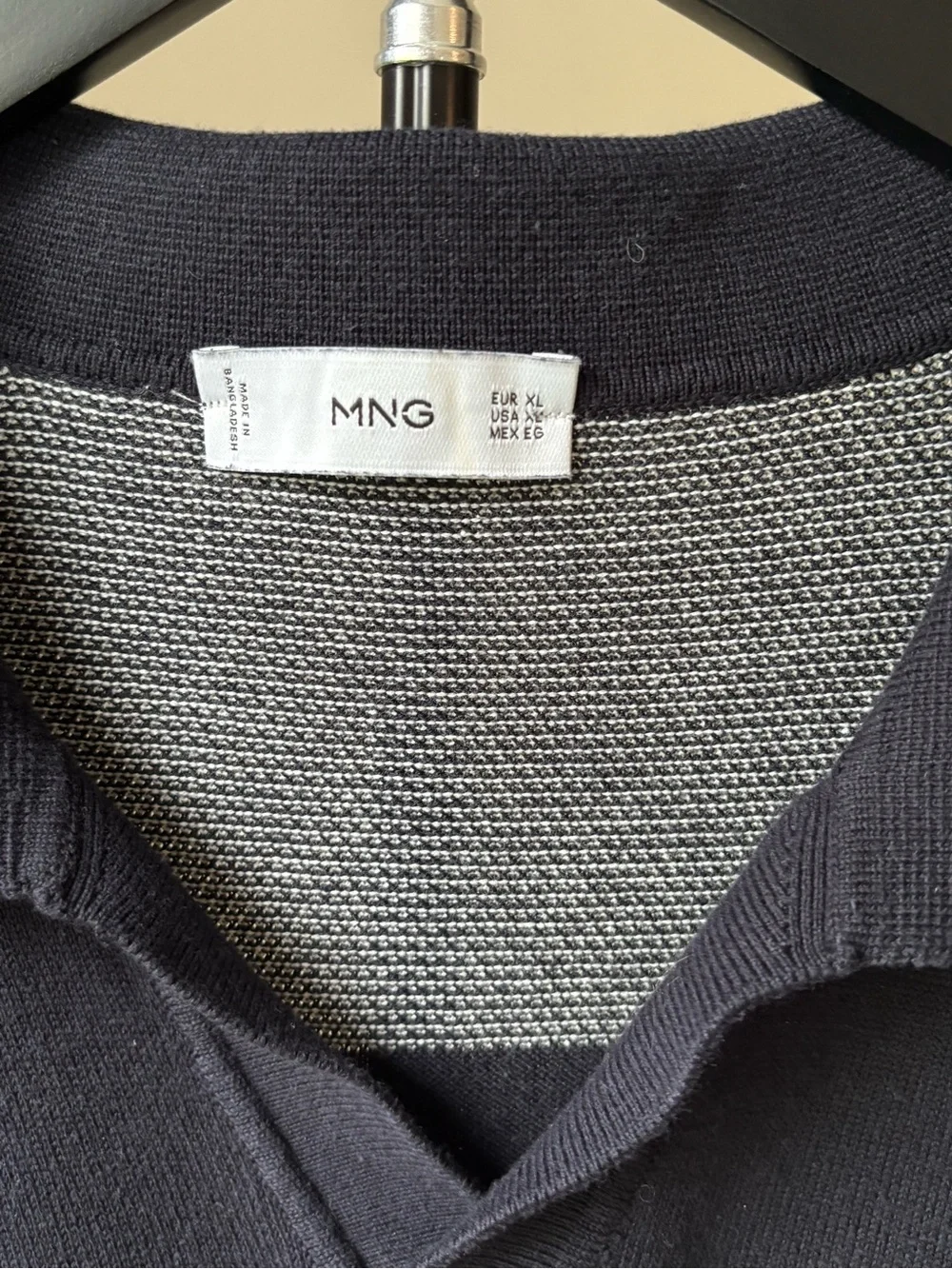 MANGO Men’s Navy & Gray Stripe V-Neck Polo Shirt, LIGHTLY WORN, SIZE XL